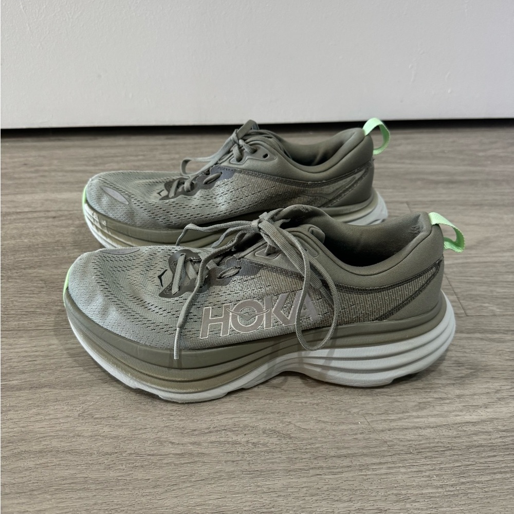 Hoka Bondi 8 Sneakers